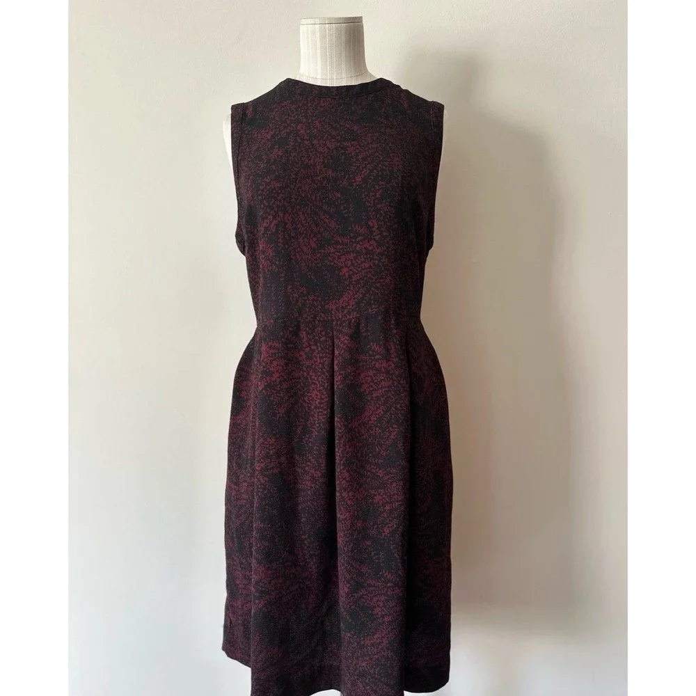 Dress - Picture 1 of 2
